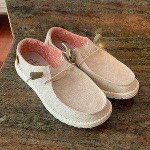 Hey Dude Women’s Wendy Shoes